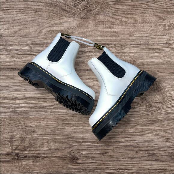 2976 SMOOTH LEATHER PLATFORM CHELSEA BOOTS - Picture 4 of 6